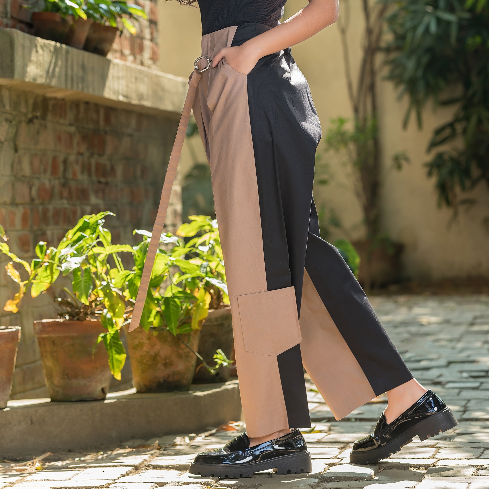 Two Tone Highwaisted Pants