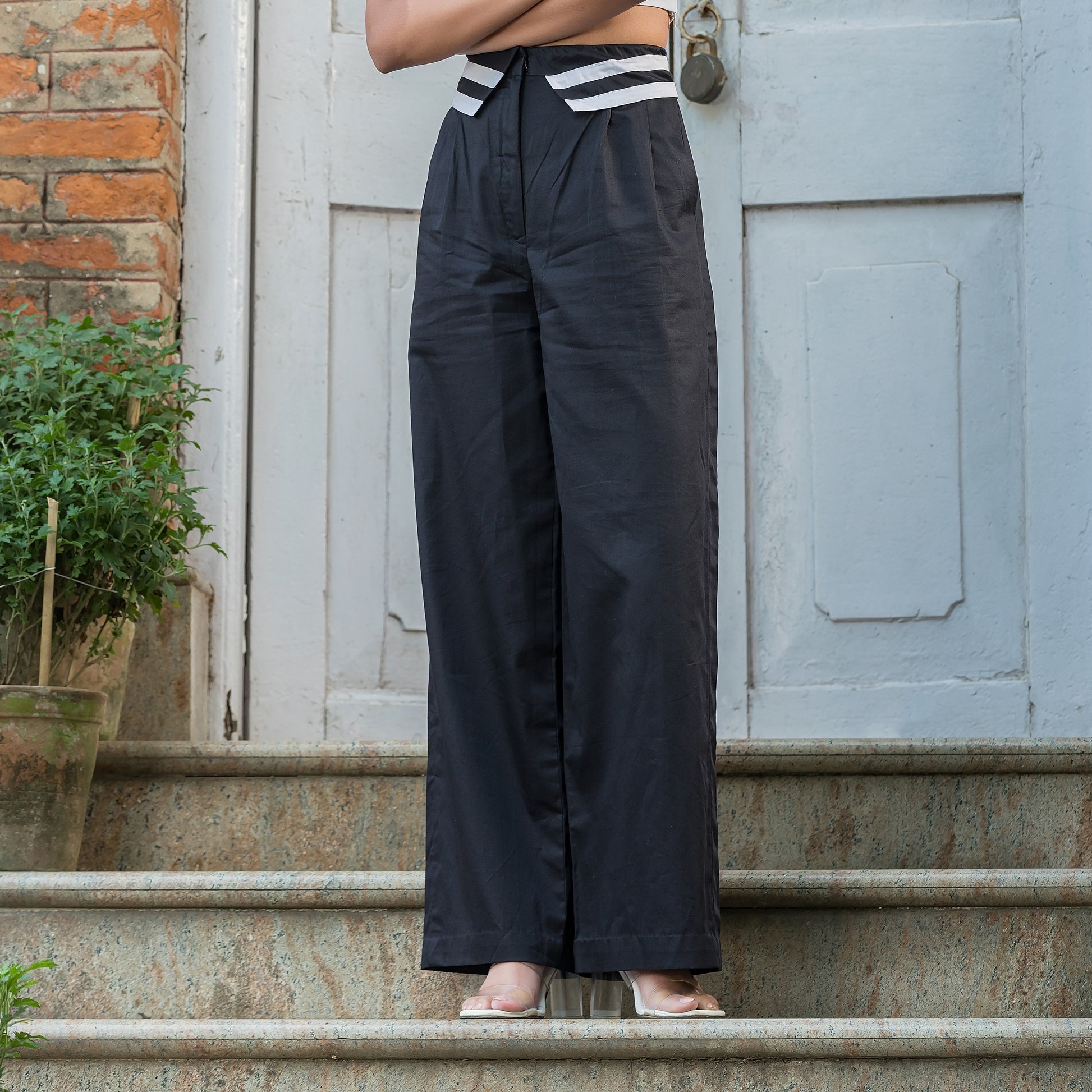 Black & White Collar Pants